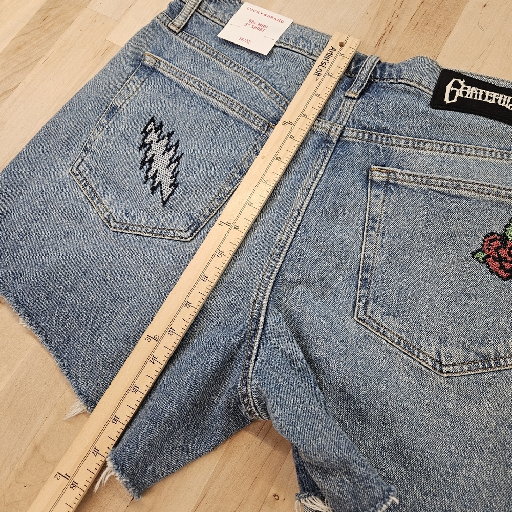 Grateful Dead x Lucky Brand NWT Womens 90s Midi Jean Shorts Sz 14/32 Embroidered - Picture 6 of 9